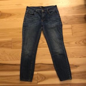 BDG jeans size 28